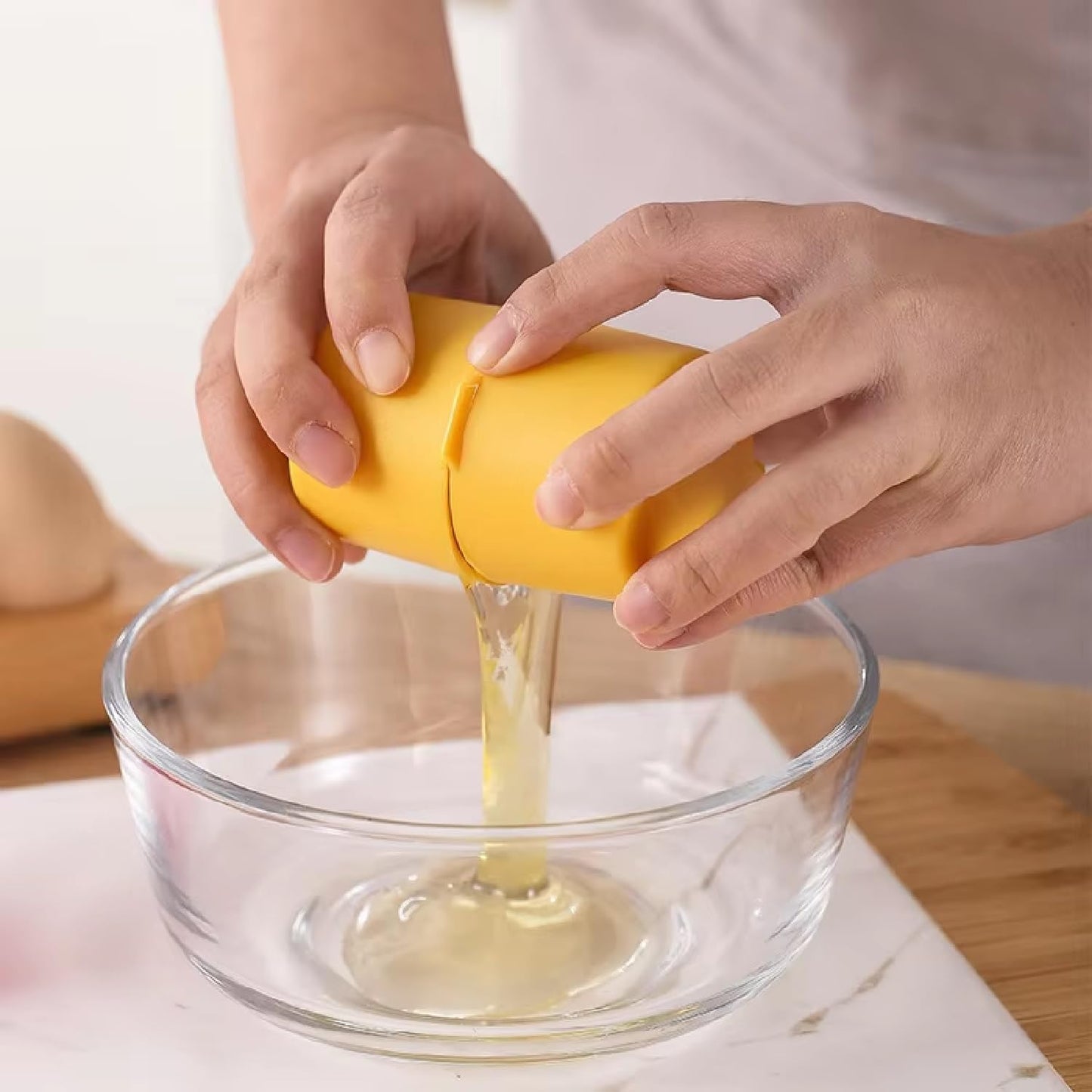 CrackMate™ – EggClean, Crack, Pour!